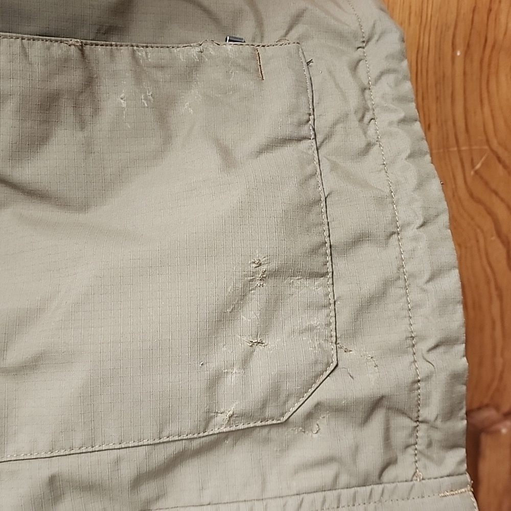 Columbia: Omni-tech Waterproof Breathable Satin Lined Jacket, Men's Medium - Picture 10 of 13